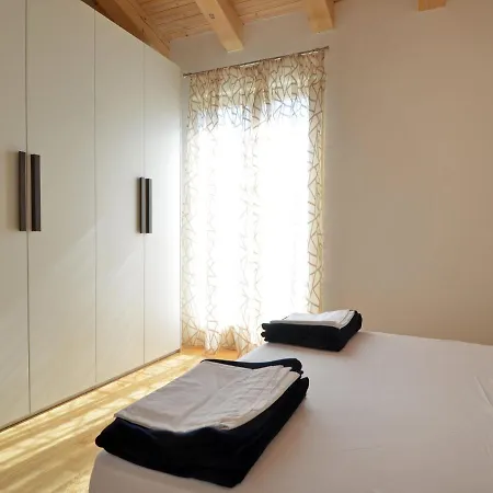 Modern With Swimming Pool 度假居